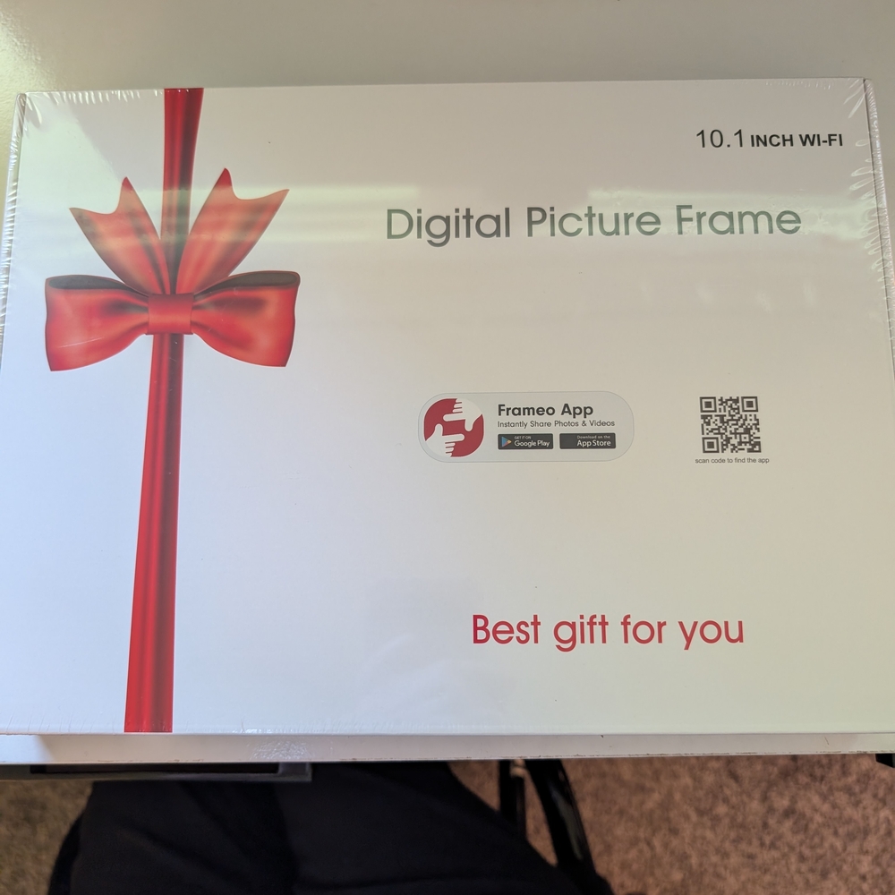 Frameo Digital Picture Frame - White
